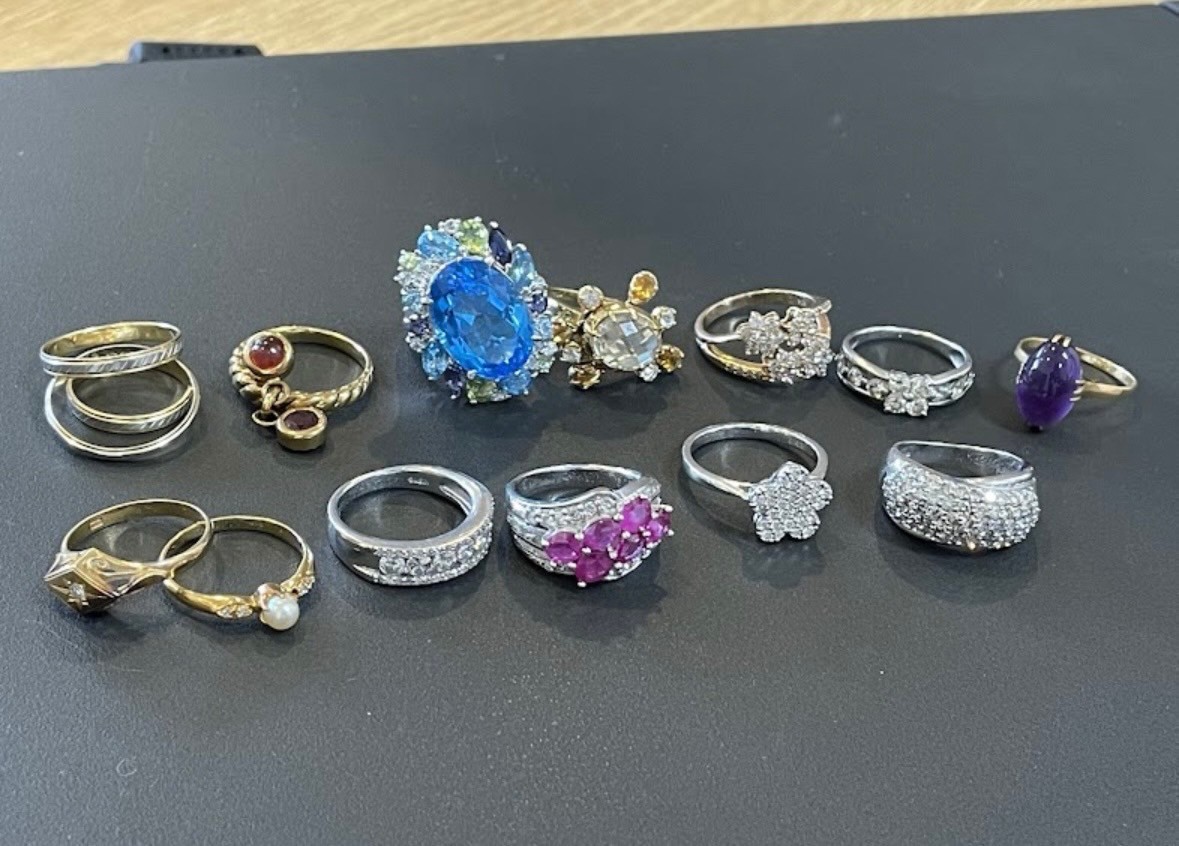 <br />
<b>Warning</b>:  Undefined array key 